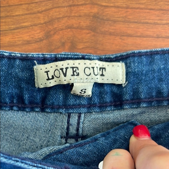 NWT Dark Wash Pleated Mid-Rise Skort Shorts - Picture 2 of 5